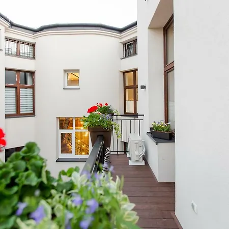 Apartment Kings Landing
