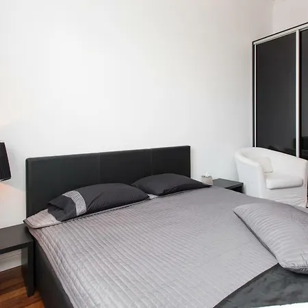 Apartament Black&white