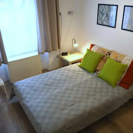 B4 * Krakow