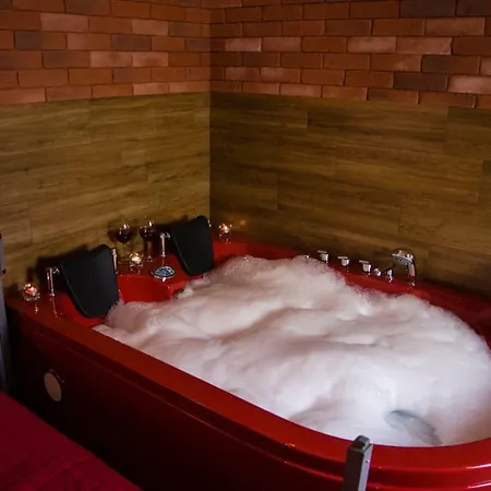 Jacuzzi Red * Krakow