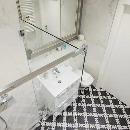 Apartment Ga Luxury W21 *