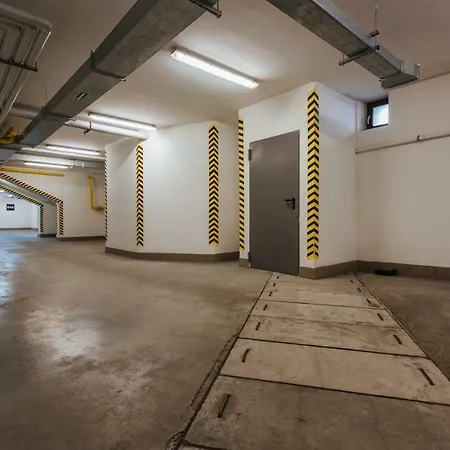 Wielopole 17 * Kraków