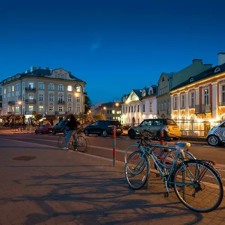Far From Cracovia