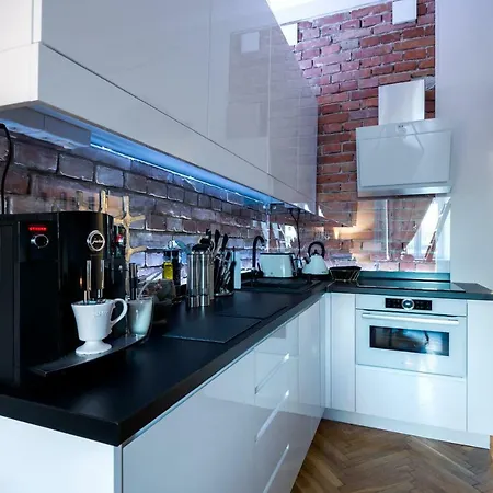 Apartamento Far From Cracovia