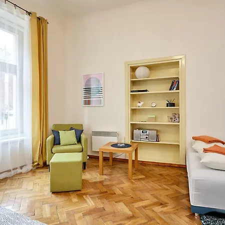 Plac Mariacki 8 Apartment