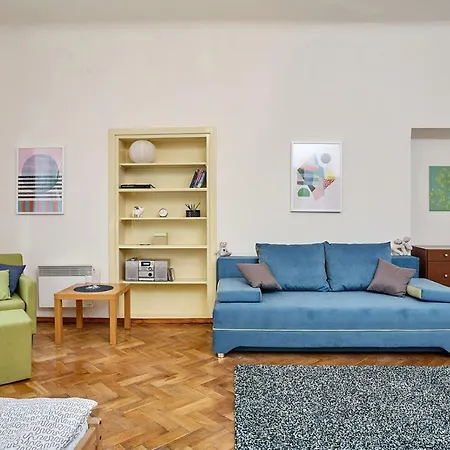 Plac Mariacki 8 Apartment *