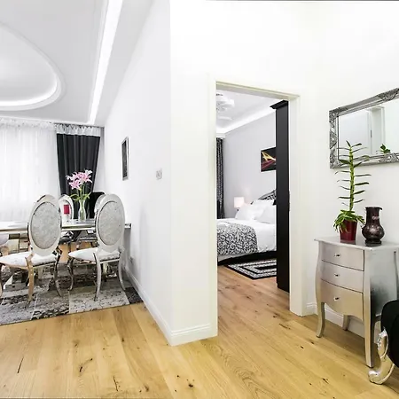 Old Town Cristal By Otium Apartment Krakow