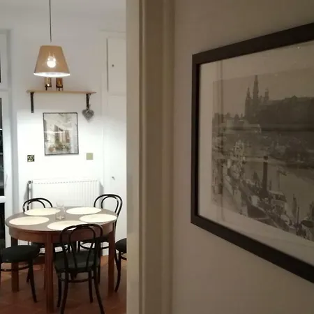 New Wawelo Cracow Old Town Apartments/ Garden View Apartment *