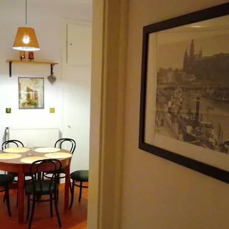 New Wawelo Cracow Old Town Apartments/ Garden View Apartment *