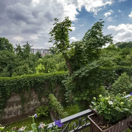 Apartment New Wawelo Cracow Old Town Apartments/ Garden View *