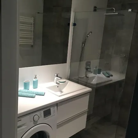 Apartment In The Gantry Hall - W19