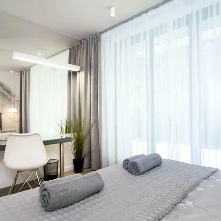 Jacuzzi Apartment