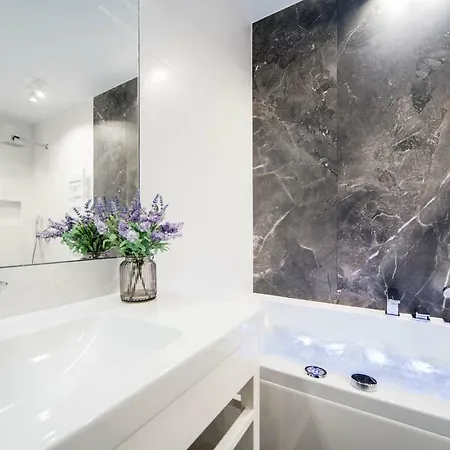 Jacuzzi Apartment Krakow