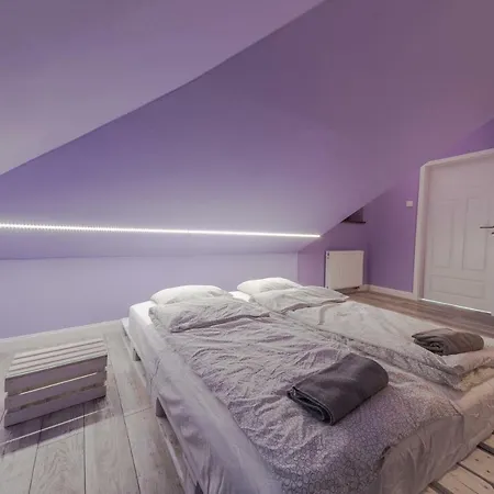 Bob Apartment