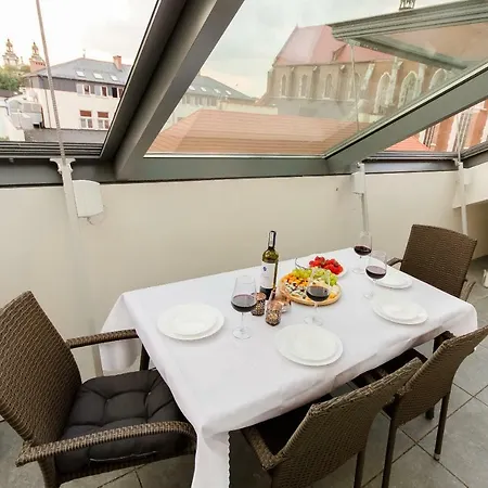 Penthouse With Terrace Apartament *