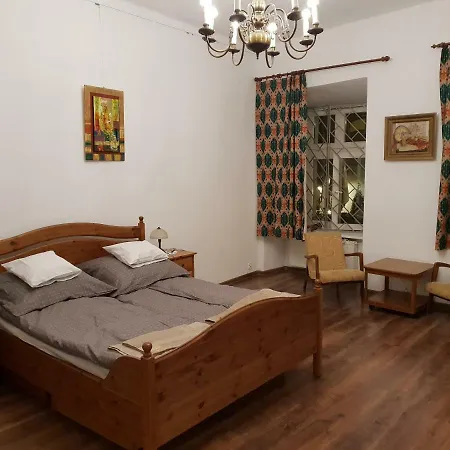 Apartament Bracka 13 *