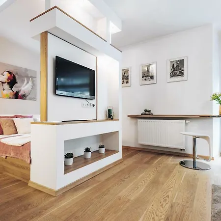Feldmana 6 Apartament *