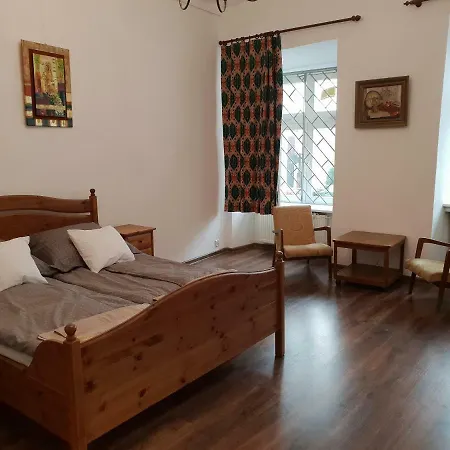 Apartament Bracka 13 *