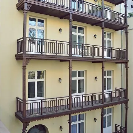 Sarego Luxury Apt Apartment *