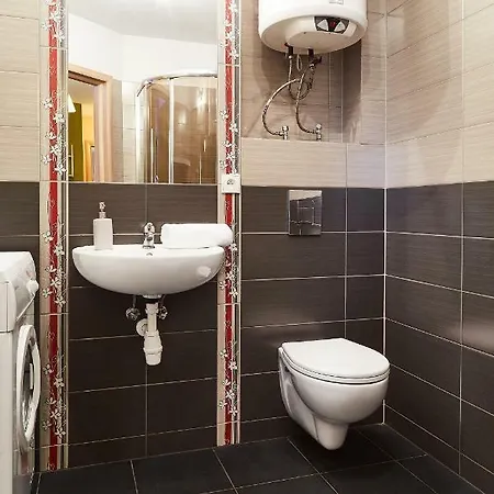 Filipa Street Apartment