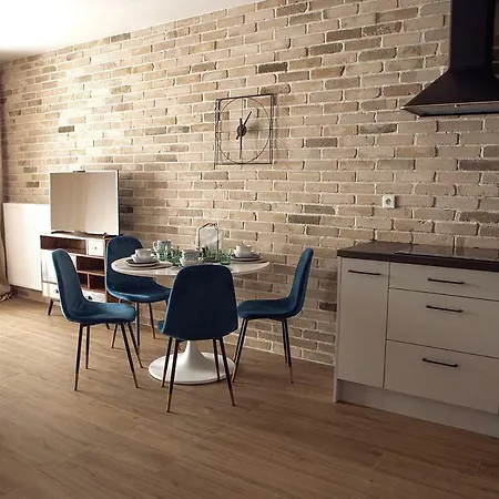 Concept One Apartment *