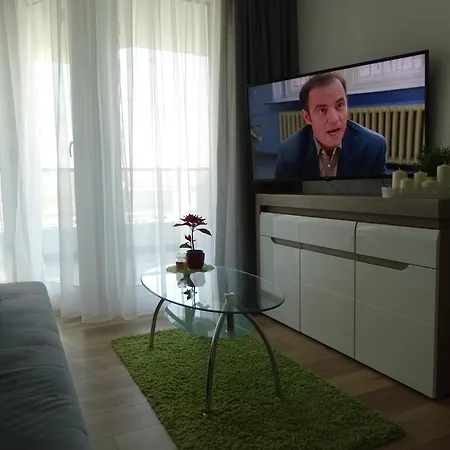 Apartment Mogilska Tower + Garaz Krakow