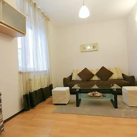 Oficyna Apartment *