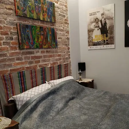 Krakowsky Apartment *
