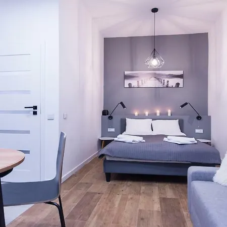 Apartament Floriańska 24 *
