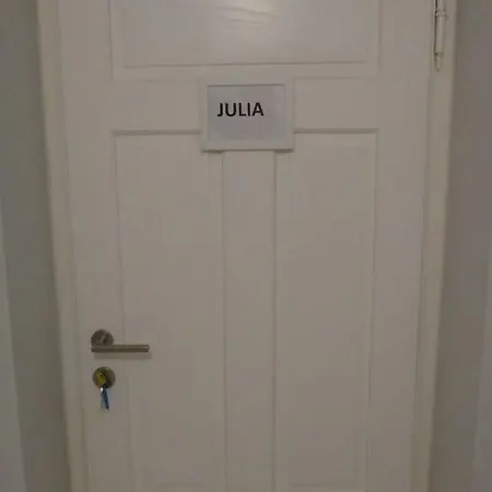 Romeo & Julia Luxury Apartments- Walking Distance To Main Square * Kraków