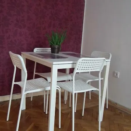 Apartament Rydla 20 *