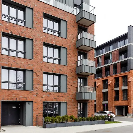 Apartment Golden Place 2 *