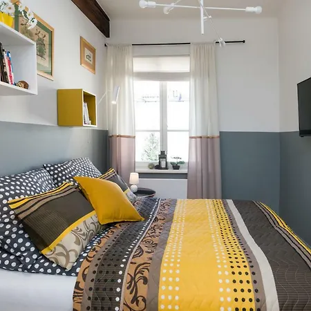 Apartament Romeo & Julia Luxury Apartments- Walking Distance To Main Square