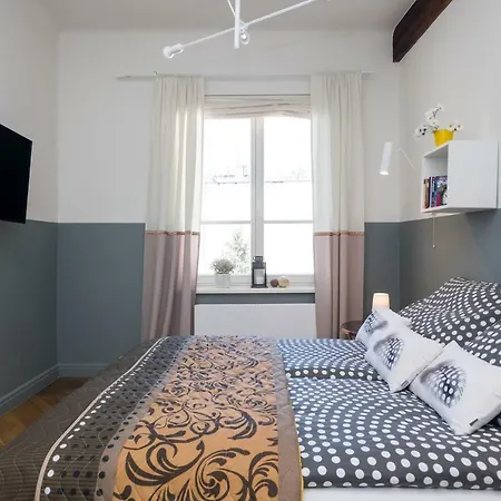 Romeo & Julia Luxury Apartments- Walking Distance To Main Square Apartament Kraków