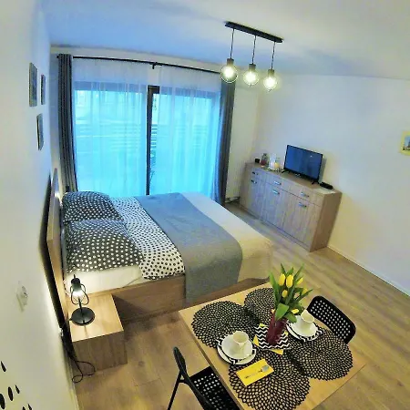 Polka Dot Cracow Apartament * Krakow