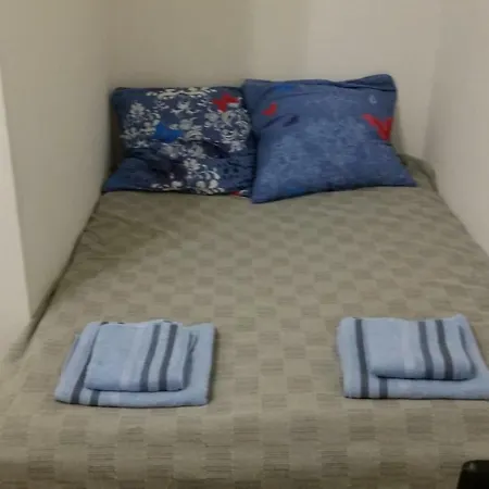 B4 Apartment