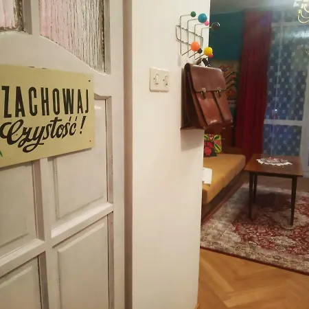Apartament Prl Komuna 2.0 Apartment