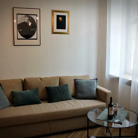 Three Bards Apartment