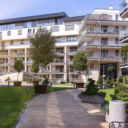 Laurelapartments Apartment