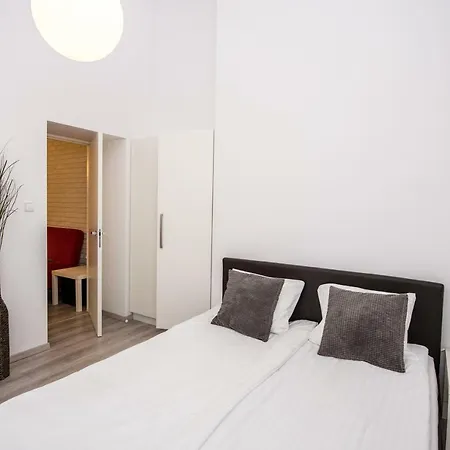 Light Apartment Krakow