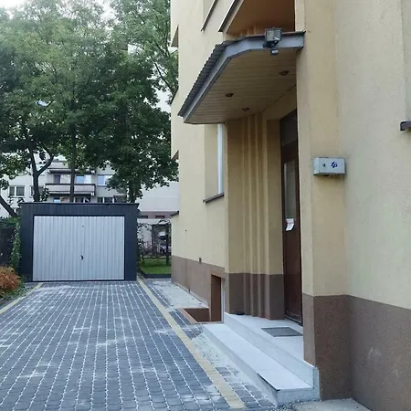 3 In Oficerskie Krakow