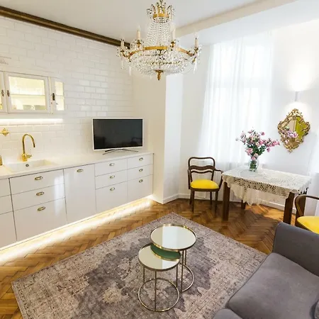 Apartament Luxury Pod żyrandolem Kraków