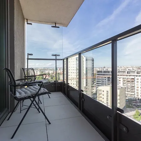 Mogilska Tower Near Tauron Arena By Inpoint - Free Underground Parking Apartment *
