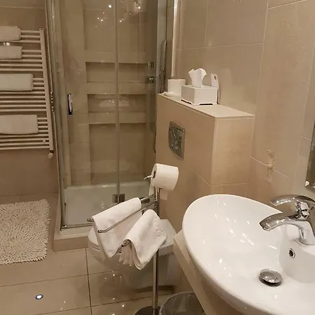 Aparthotel B.a.s Krakow
