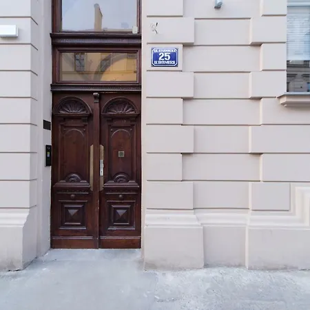 M7 Main Square With Free Parking Friends Escape Apartment Krakow