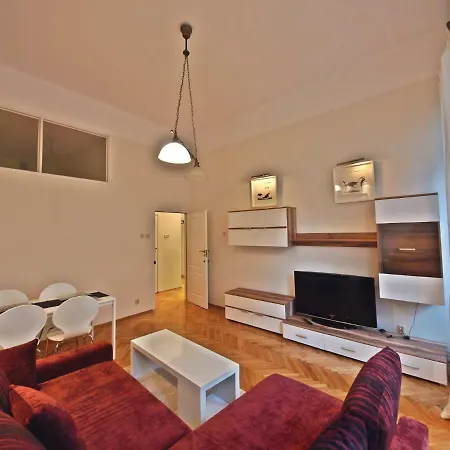 Oldsmobil-aparts Apartment Krakow
