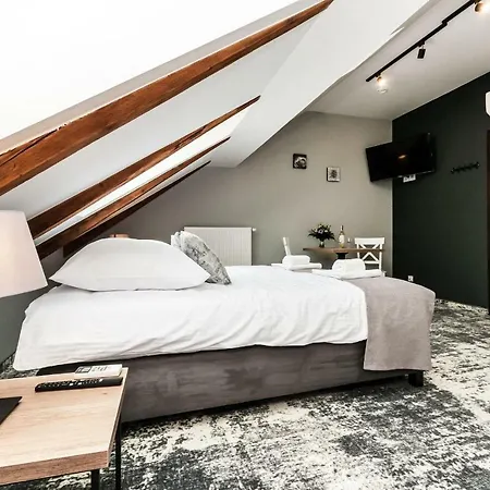 L5 Aparthotel