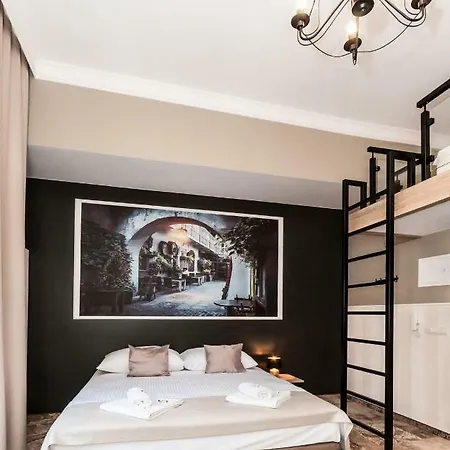 L5 Aparthotel