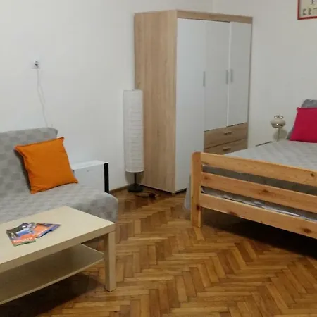 B4 * Krakow