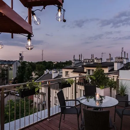 Panoramic Penthouse By Max Krakow